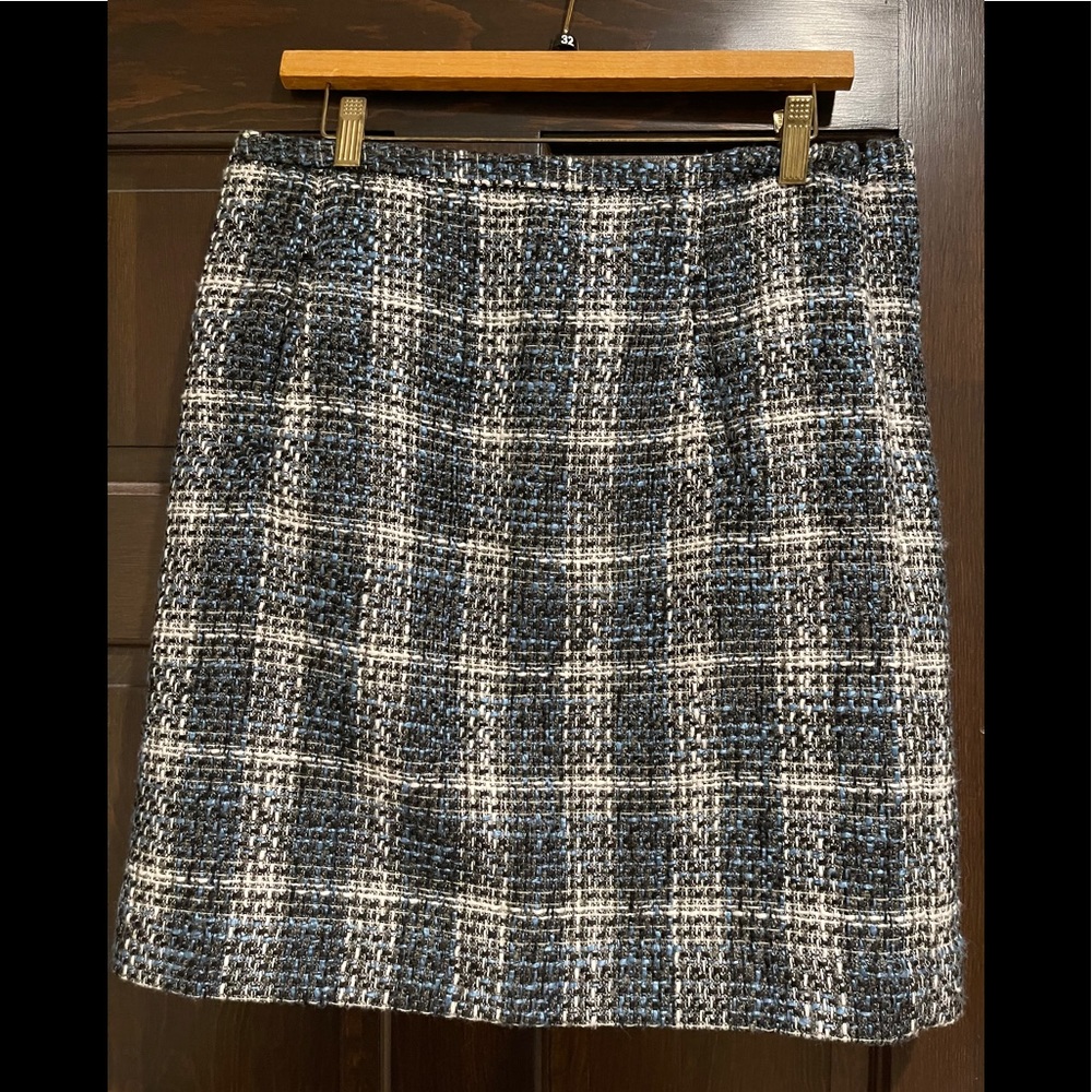 EUC Loft plaid skirt - Picture 1 of 9